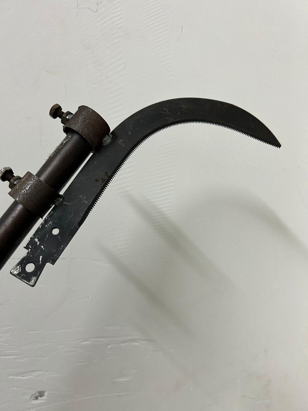 8845
